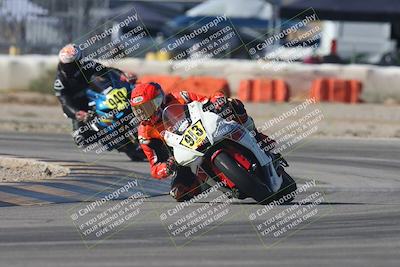 media/Sep-20-2025-Race Pace (Sat) [[d4e1b33f4d]]/Verified/Turn 2 (920am)/